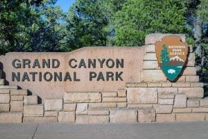 (Images) 63 National Park Entrance Signs - Iconic Symbols, Colors, And ...