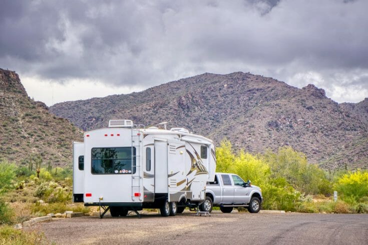 The Best 5th Wheel Hitch For A Pickup Truck In 2024 (Review)